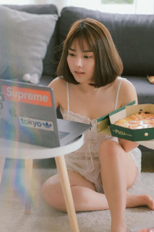 陆见深南溪陆少的隐婚罪妻
